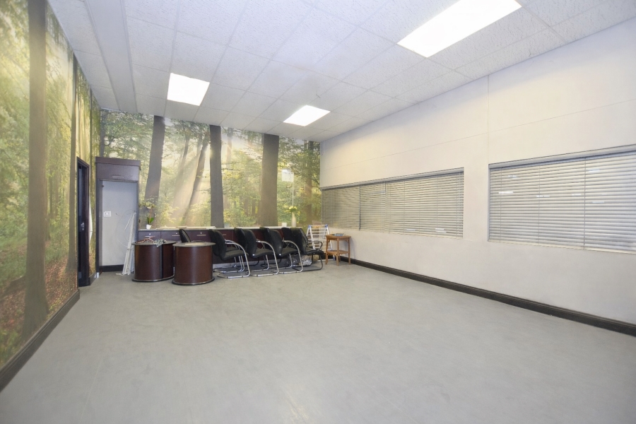 To Let Commercial Property for Rent in Dal Josafat Western Cape
